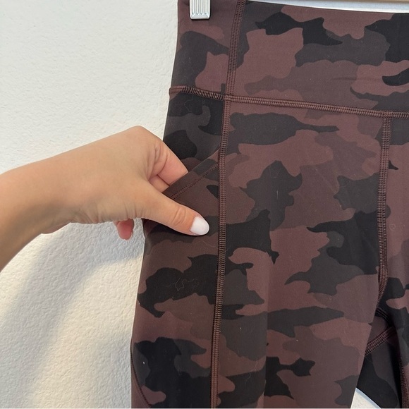 Lululemon Invigorate High-Rise Leggings 25" Inseam Camo Brown Size 6 Women’s - Picture 5 of 11
